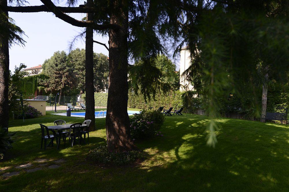 Corvetto Residence Porto Di Mare Milan Bagian luar foto